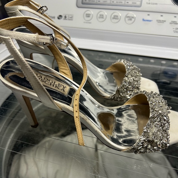Badgley Mischka Rider Stiletto Heel - Picture 10 of 10